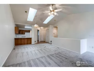 Photo #4: 904175 Listing