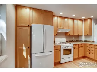 Photo #4: 904219 Listing 