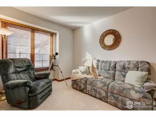 Photo #5: 904267 Listing