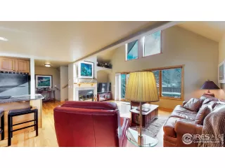 Photo #3: 904364 Listing