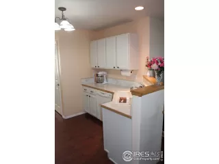 Photo #5: 904371 Listing