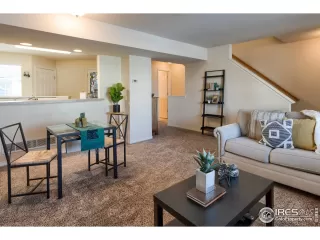 Photo #2: 904373 Listing