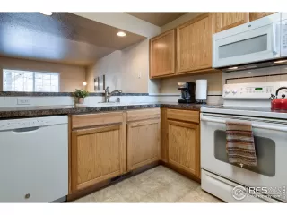 Photo #3: 904375 Listing