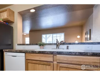 Photo #4: 904375 Listing