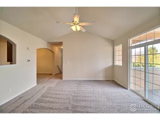 Photo #5: 904422 Listing