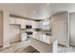 Photo #3: 904489 Listing