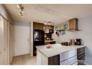 Photo #5: 904562 Listing