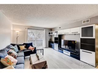 Photo #6: 904562 Listing