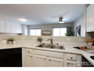 Photo #6: 904591 Listing