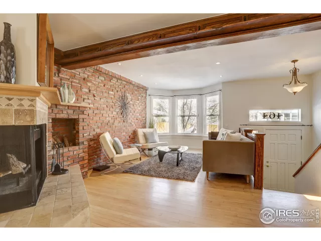 MLS: 904594 Condo For Sale