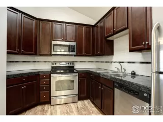 Photo #1: 904825 Listing