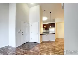 Photo #4: 904825 Listing