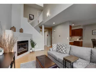 Photo #5: 904881 Listing