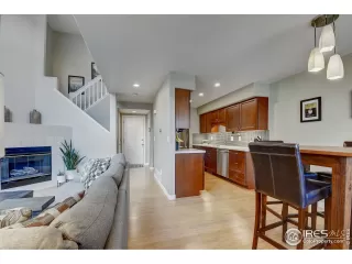 Photo #6: 904881 Listing