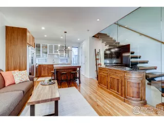 Photo #3: 904966 Listing 