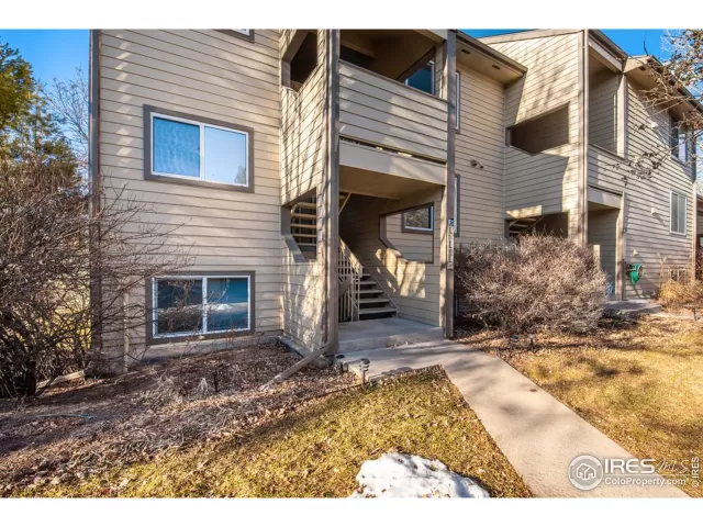 MLS: 904978 Condo For Sale