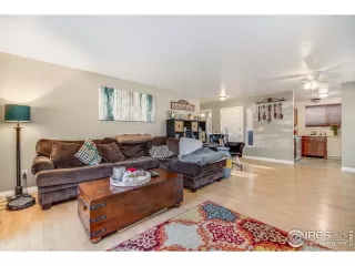 Photo #2: 904978 Listing