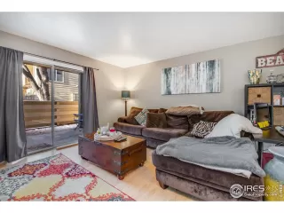 Photo #3: 904978 Listing