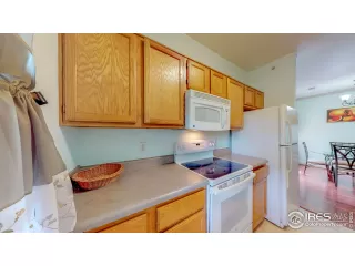 Photo #6: 904984 Listing