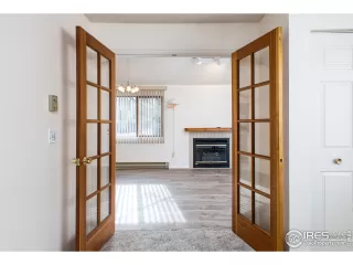 Photo #1: 905075 Listing