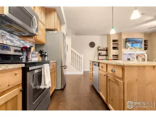 Photo #3: 905230 Listing