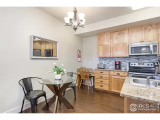 Photo #6: 905230 Listing