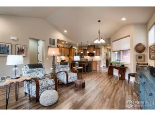 Photo #6: 905233 Listing