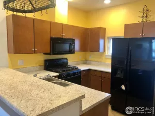 Photo #5: 905253 Listing