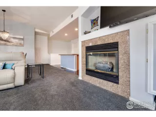 Photo #5: 905331 Listing