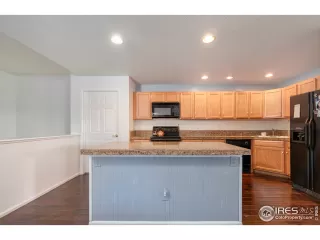 Photo #6: 905331 Listing