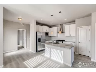 Photo #1: 905345 Listing