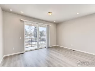 Photo #5: 905345 Listing