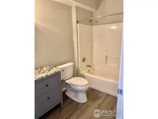 Photo #5: 905385 Listing