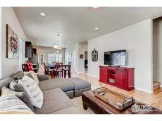 Photo #4: 905387 Listing