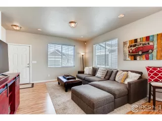 Photo #5: 905387 Listing