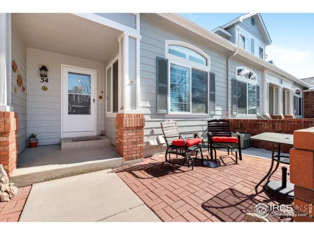 MLS: 905486 Condo For Sale