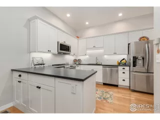 Photo #4: 905486 Listing