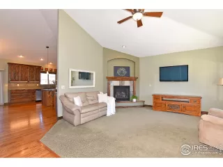 Photo #5: 905514 Listing