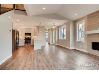 Photo #2: 905596 Listing