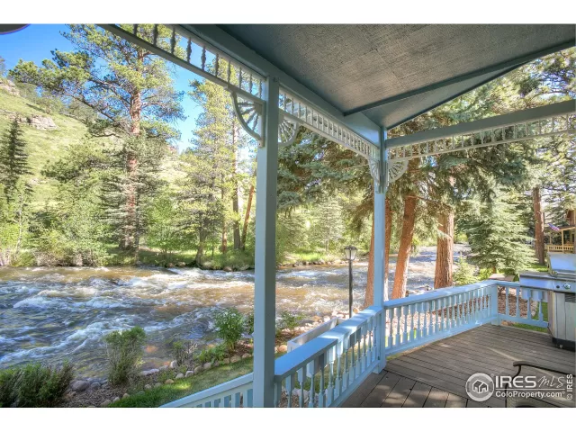 MLS: 905728 Condo For Sale