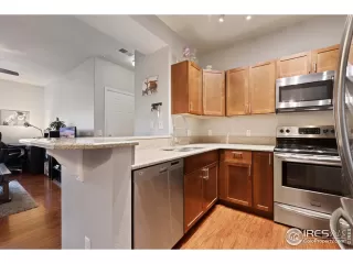 Photo #6: 905746 Listing