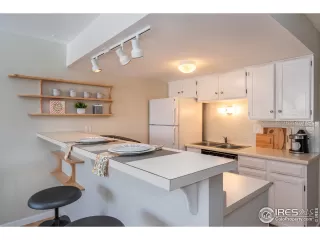 Photo #5: 905773 Listing 