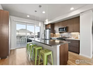 Photo #6: 905788 Listing