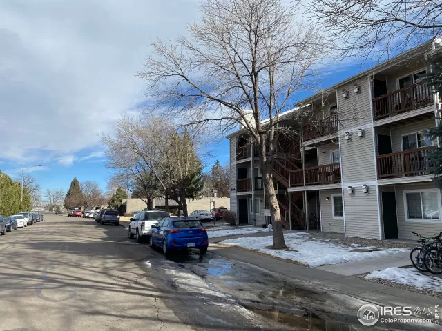 MLS: 905809 Condo For Sale