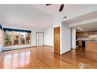 Photo #6: 905859 Listing