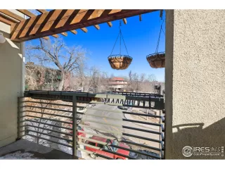 Photo #2: 905860 Listing