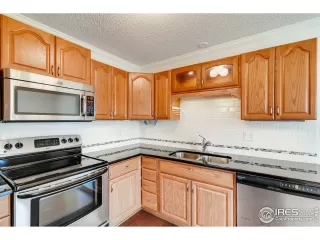 Photo #6: 905866 Listing