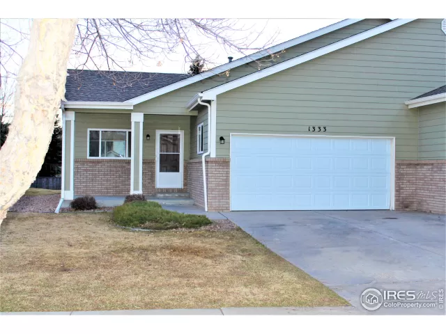 MLS: 905948 Condo For Sale