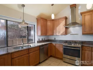 Photo #5: 906001 Listing 