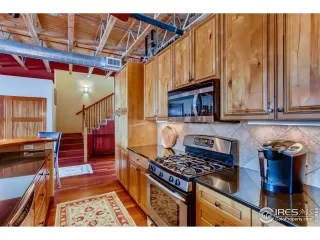 Photo #3: 906008 Listing